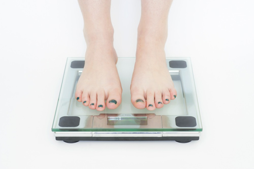 Регулираме наднорменото си тегло, като се храним разумно, а не като гладуваме