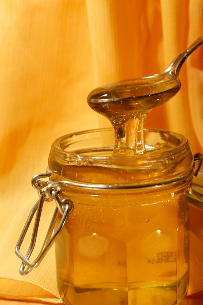 Рецепти за апитерапия - лечение с мед